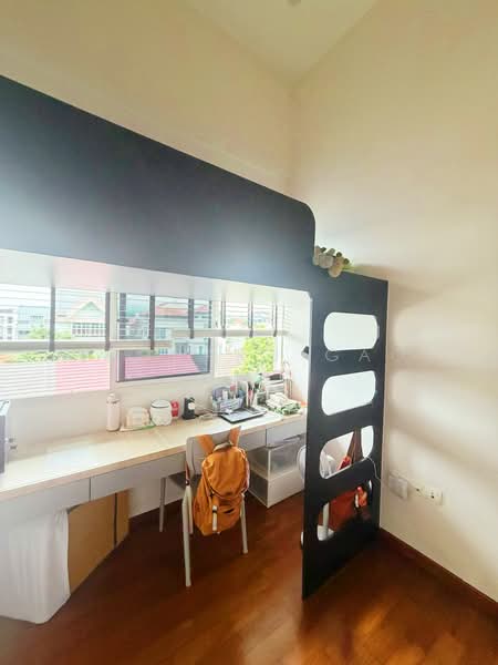999-Year 3b2b Condo at Heart of Serangoon Quiet Landed Area, , 3 Bedrooms, 807 sqft, Condominium For Sale, by Leonard Gao 高永飞, 500174471 - Study - PropertyGuru.com.sg