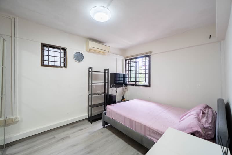 620 Bedok Reservoir Road, 620 Bedok Reservoir Road, 2 Bedrooms, 732 sqft, HDB Flat For Sale, by Brandon Ong Ngiap Zhung (BONZ), 500174480 - Bedroom - PropertyGuru.com.sg