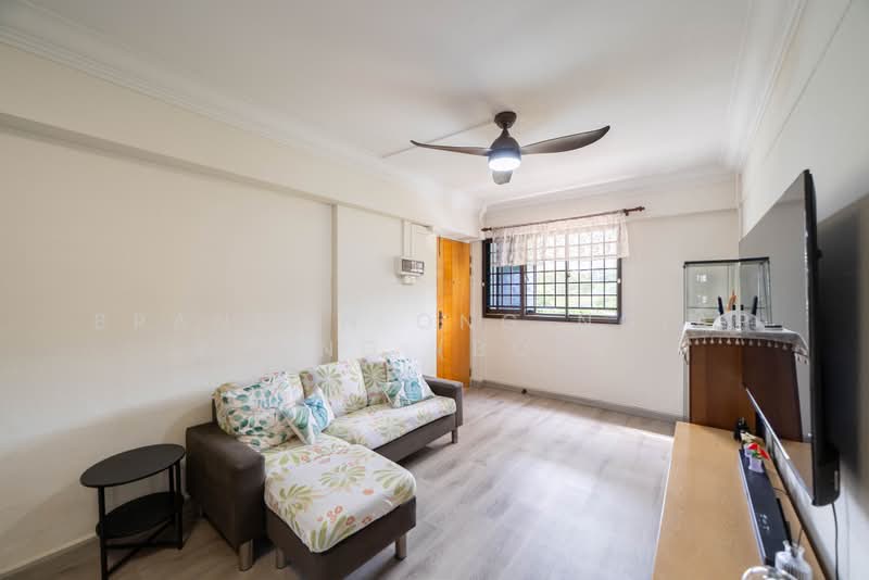 620 Bedok Reservoir Road, 620 Bedok Reservoir Road, 2 Bedrooms, 732 sqft, HDB Flat For Sale, by Brandon Ong Ngiap Zhung (BONZ), 500174480 - Living Room - PropertyGuru.com.sg