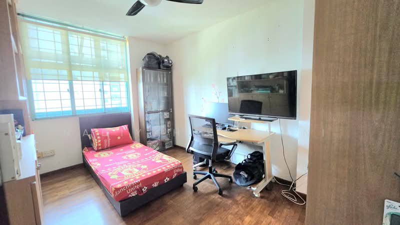 690B Woodlands Drive 75, 690B Woodlands Drive 75, 3 Bedrooms, 968 sqft, HDB Flat For Sale, by Nadiyah Kamsani, 500174493 - Bedroom - PropertyGuru.com.sg