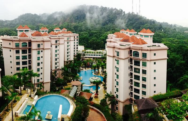 The Hillside, 343 Upper Bukit Timah Road, 3 Bedrooms, 1,356 sqft, Condominium For Rent, by Robin Wong, 500174499 - Exterior - PropertyGuru.com.sg
