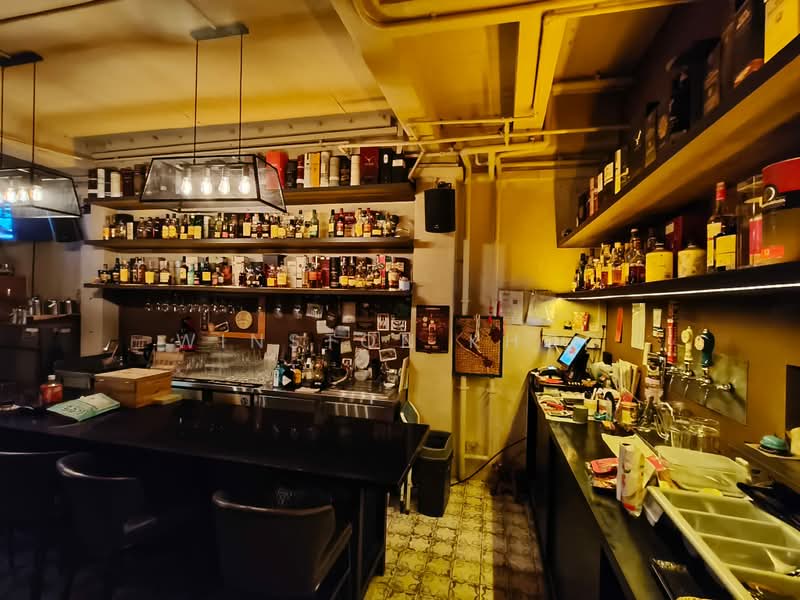 Chinatown Shophouse, , 1,200 sqft, Food & Beverage For Rent, by Winston Khoo, 500174513 - Interior - CommercialGuru.com.sg