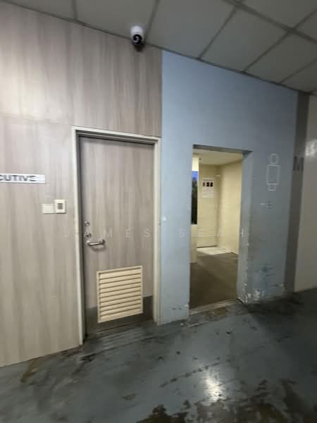 Pantech Business Hub, 196 Pandan Loop, 2,249 sqft, Factory / Workshop (B2) For Sale, by James Seah, 500174515 - Corridor - CommercialGuru.com.sg