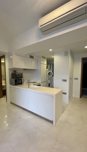 Suites at Orchard, 38 Handy Road, 2 Bedrooms, 829 sqft, Condominium For Rent, by Jess Loh, 500174517 - Kitchen - PropertyGuru.com.sg