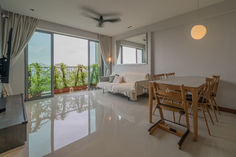476A Upper Serangoon View, 476A Upper Serangoon View, 3 Bedrooms, 1,023 sqft, HDB Flat For Sale, by Shimin Chua, 500174519 - Living Room - PropertyGuru.com.sg