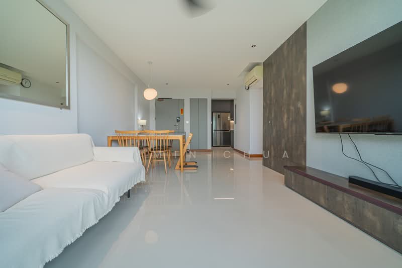 476A Upper Serangoon View, 476A Upper Serangoon View, 3 Bedrooms, 1,023 sqft, HDB Flat For Sale, by Shimin Chua, 500174519 - Living Room - PropertyGuru.com.sg