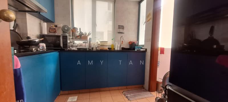 Aquarius By The Park, 1 Bedok Reservoir View, 2 Bedrooms, 893 sqft, Condominium For Rent, by Amy Tan, 500174521 - Kitchen - PropertyGuru.com.sg