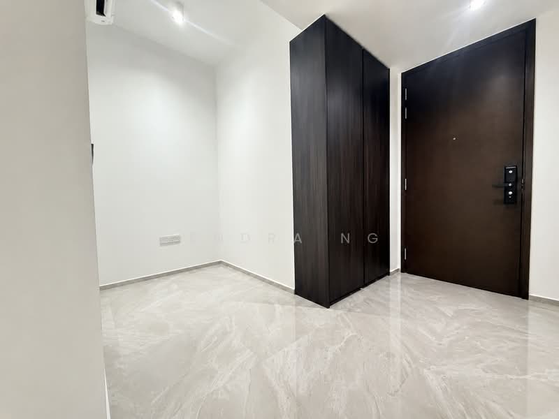 Tembusu Grand, 96 Jalan Tembusu, 2 Bedrooms, 743 sqft, Condominium For Rent, by Hendra Ng, 500174523 - Entrance - PropertyGuru.com.sg
