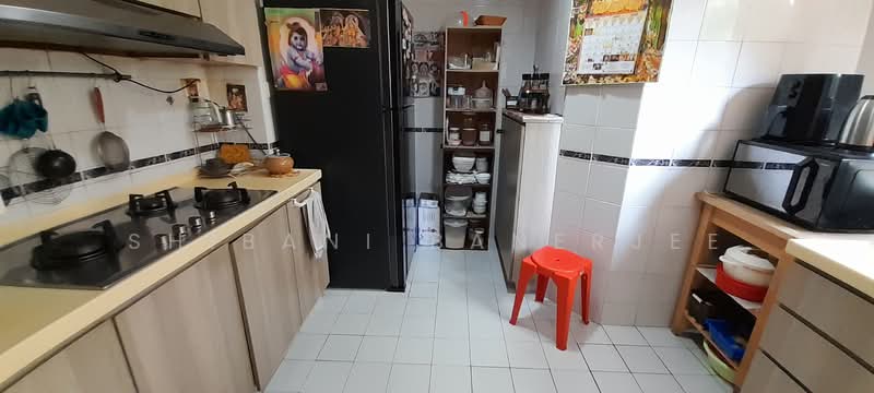 The Tanamera, 5 Tanah Merah Kechil Road, 3 Bedrooms, 1,518 sqft, Condominium For Rent, by Shibani Banerjee, 500174524 - Kitchen - PropertyGuru.com.sg