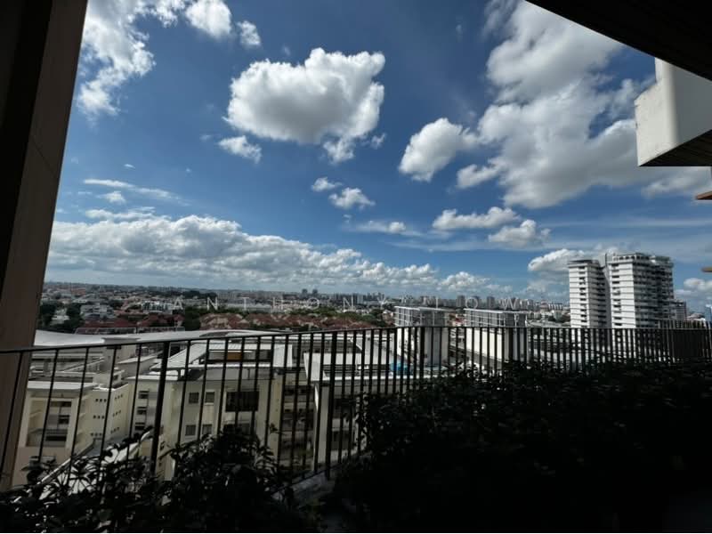 Seaside Residences, 18 Siglap Link, 1 Bedroom, 560 sqft, Apartment For Rent, by Anthony Low, 500174528 - PropertyGuru.com.sg