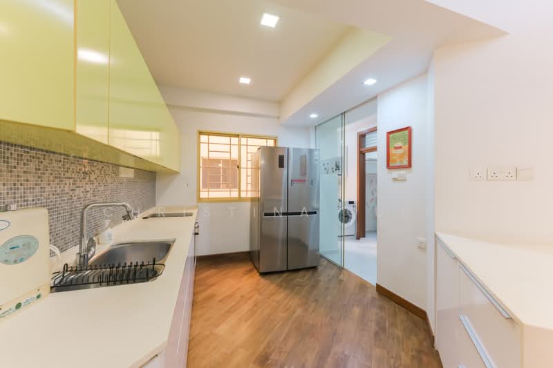 Villa Marina, 37 Jalan Sempadan, 3 Bedrooms, 1,528 sqft, Condominium For Sale, by Christina Quek, 500174531 - Kitchen - PropertyGuru.com.sg