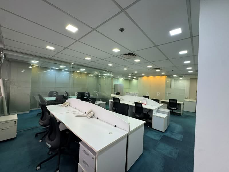 International Plaza, 10 Anson Road, 87 sqft, Office For Rent, by Parry Tiwari Pradeep, 500174536 - Interior - CommercialGuru.com.sg