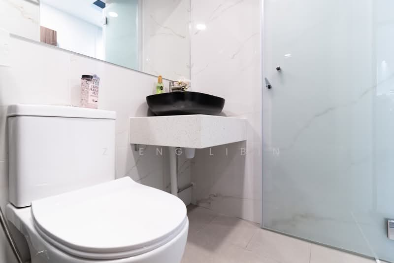 125 Owen Road, , Studio, 300 sqft, Walk-up Apartment For Rent, by Zheng Libin, 500174538 - Bathroom - PropertyGuru.com.sg