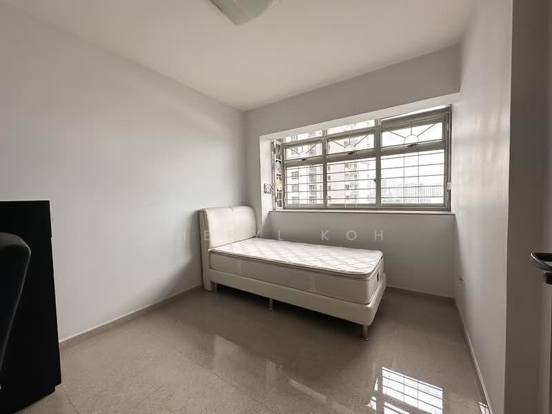 52 Strathmore Avenue, 52 Strathmore Avenue, 3 Bedrooms, 1,184 sqft, HDB Flat For Sale, by Sheryl Koh, 500174541 - Bedroom - PropertyGuru.com.sg