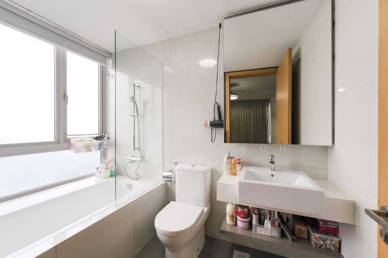 Austville Residences, 11 Sengkang East Avenue, 4 Bedrooms, 1,227 sqft, Executive Condominium For Sale, by Qristine Goh, 500174553 - Bathroom - PropertyGuru.com.sg