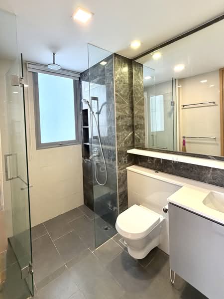 Bartley Ridge, 36 Mount Vernon Road, 3 Bedrooms, 1,044 sqft, Condominium For Rent, by Kenneth Lim CT, 500174560 - Bathroom - PropertyGuru.com.sg