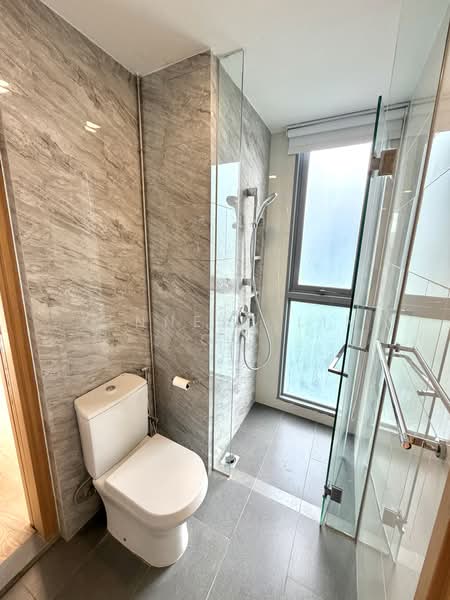 Bartley Ridge, 36 Mount Vernon Road, 3 Bedrooms, 1,044 sqft, Condominium For Rent, by Kenneth Lim CT, 500174560 - Bathroom - PropertyGuru.com.sg