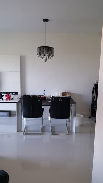 Heron Bay, 51 Upper Serangoon View, 4 Bedrooms, 1,281 sqft, Executive Condominium For Sale, by Ronnie Chia, 500174575 - Dining Room - PropertyGuru.com.sg