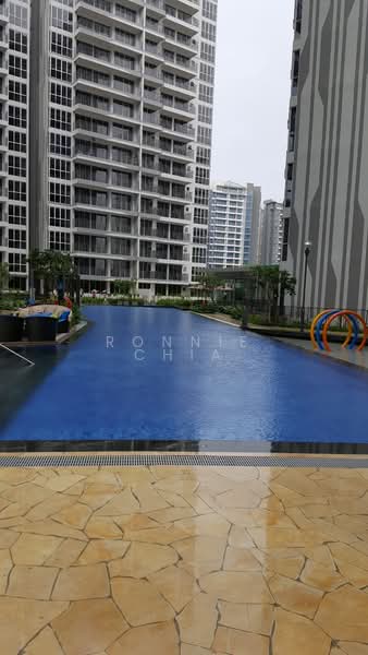 Heron Bay, 51 Upper Serangoon View, 4 Bedrooms, 1,281 sqft, Executive Condominium For Sale, by Ronnie Chia, 500174575 - Exterior - PropertyGuru.com.sg