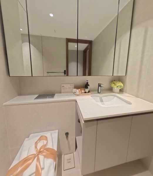 Freehold! 1KM to Ai Tong, Catholic High, , 4 Bedrooms, 1,313 sqft, Apartment For Sale, by Jax Tan, 500174581 - Bathroom - PropertyGuru.com.sg