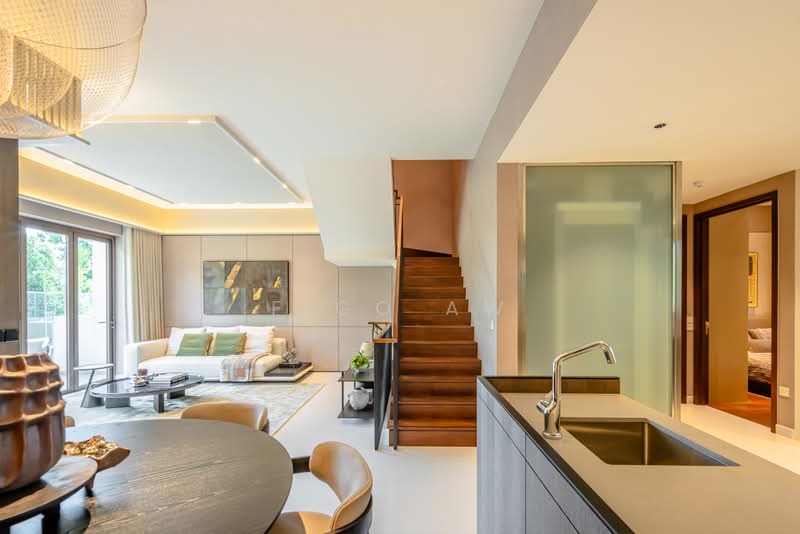 Parksuites, 18 Holland Grove Road, 4 Bedrooms, 3,068 sqft, Condominium For Sale, by Figo Aw, 500174603 - Living Room - PropertyGuru.com.sg