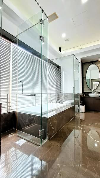 Chatsworth Park, Chatsworth Park, 6 Bedrooms, 15,080 sqft, Good Class Bungalow For Rent, by Homer Lau, 500174613 - Bathroom - PropertyGuru.com.sg