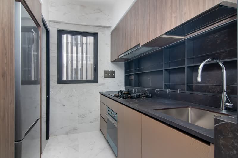 Sceneca Residence, 26 Tanah Merah Kechil Link, 3 Bedrooms, 1,044 sqft, Condominium For Rent, by Shafik Yusope, 500174624 - Kitchen - PropertyGuru.com.sg