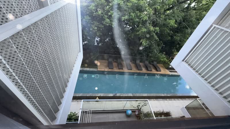 The Siena, 33 Tan Kim Cheng Road, 2 Bedrooms, 786 sqft, Apartment For Rent, by Nicole Fan, 500174635 - Pool - PropertyGuru.com.sg