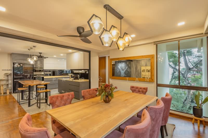 Cheap! Within 1km from RGS! Renovated 4 Storey Corner Townhouse!, , 5 Bedrooms, 2,896 sqft, Town House For Sale, by Patrick Tan, 500174637 - Dining Room - PropertyGuru.com.sg
