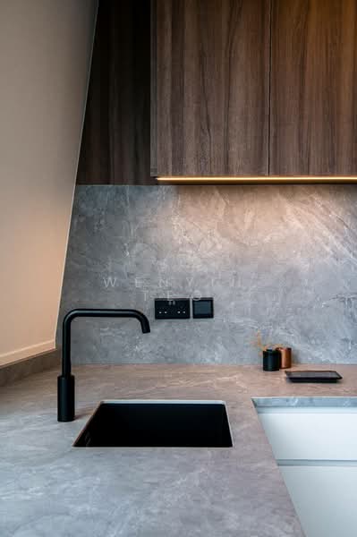 The Lumos, 9 Leonie Hill, 1 Bedroom, 700 sqft, Apartment For Sale, by Wenyih Teo, 500174646 - Kitchen - PropertyGuru.com.sg