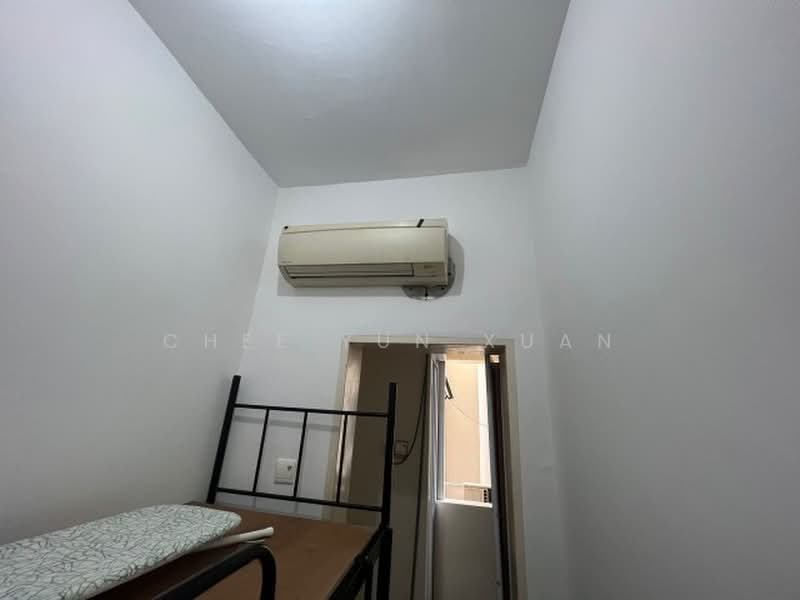 Atrium Residences, 528 Geylang Road, Room Rental, 100 sqft, Apartment For Rent, by Chee Yun Xuan, 500174661 - PropertyGuru.com.sg