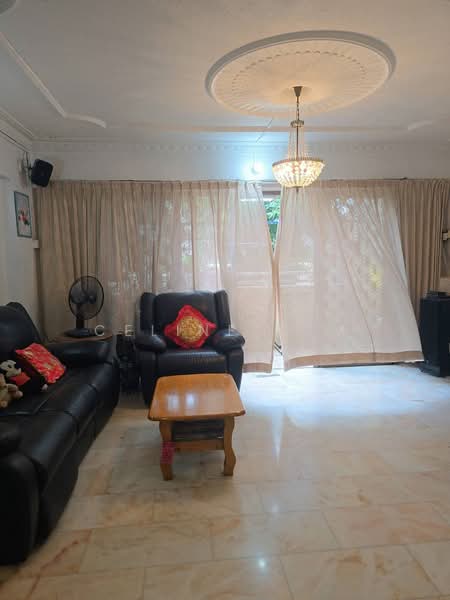 548 Jurong West Street 42, 548 Jurong West Street 42, 3 Bedrooms, 1,615 sqft, HDB Flat For Sale, by Celine Kam, 500174675 - PropertyGuru.com.sg