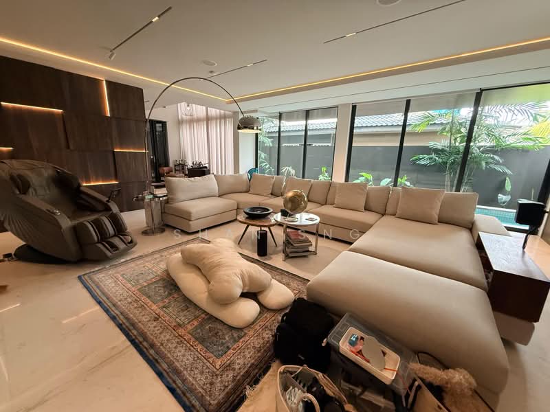 Seletar Hills Estate, Jalan Jarak, 9 Bedrooms, 900 sqft, Semi-Detached House For Sale, by Shan Sng, 500174682 - Living Room - PropertyGuru.com.sg