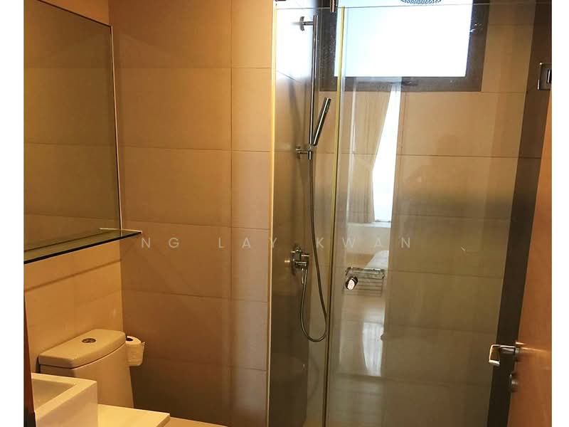 Centro Residences, 59 Ang Mo Kio Avenue 8, 2 Bedrooms, 818 sqft, Condominium For Sale, by Ng Lay Kwan, 500174704 - Bathroom - PropertyGuru.com.sg