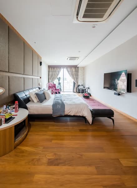 Yunnan Gardens, Yunnan Walk 1, 6 Bedrooms, 6,222 sqft, Terraced House For Sale, by Joyan Ng Yian Yian, 500174707 - Bedroom - PropertyGuru.com.sg