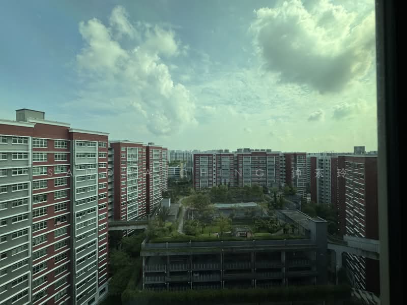 438B Bukit Batok West Avenue 8, 438B Bukit Batok West Avenue 8, 3 Bedrooms, 1,001 sqft, HDB Flat For Rent, by Sandra Ching 钟素玲, 500174709 - Exterior - PropertyGuru.com.sg