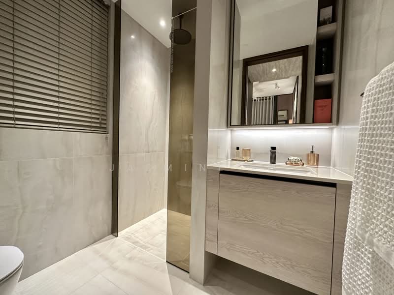 The Continuum, 1-8 Thiam Siew Avenue, 4 Bedrooms, 1,690 sqft, Condominium For Sale, by Jasmine Ye, 500174711 - Bathroom - PropertyGuru.com.sg
