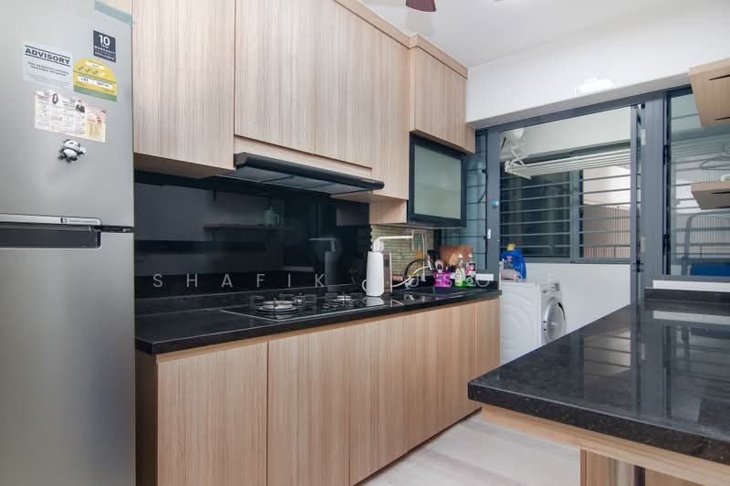308B Punggol Walk, 308B Punggol Walk, 3 Bedrooms, 990 sqft, HDB Flat For Sale, by Shafik Yusope, 500174717 - Kitchen - PropertyGuru.com.sg