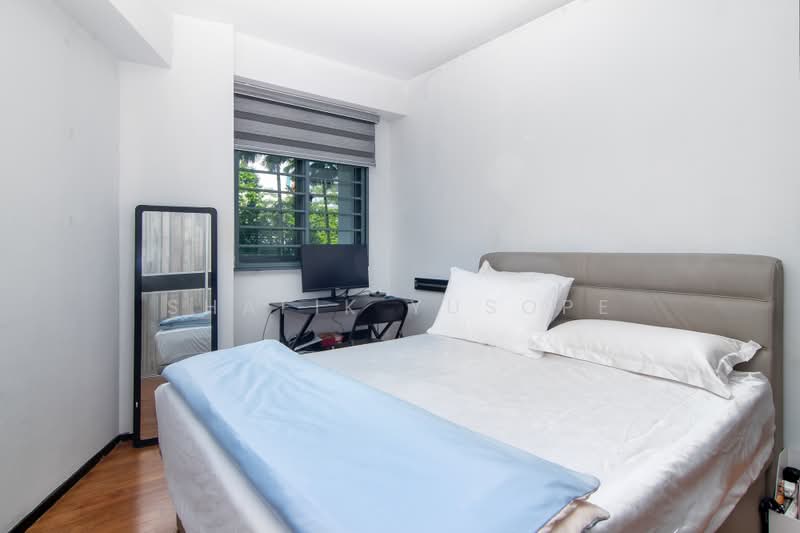 308B Punggol Walk, 308B Punggol Walk, 3 Bedrooms, 990 sqft, HDB Flat For Sale, by Shafik Yusope, 500174717 - Bedroom - PropertyGuru.com.sg