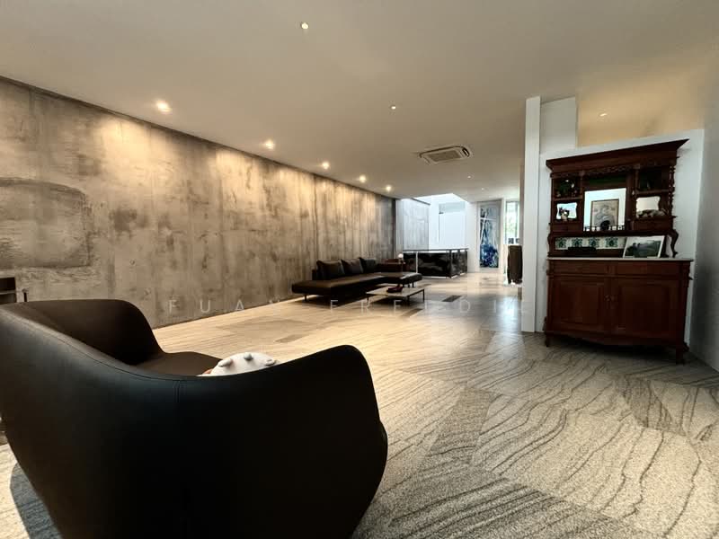 AVANT-GARDE LUXURY LIVING 前卫奢华生活典范3 Storey Terrace with Attic, Richards Place, 4 Bedrooms, 6,351 sqft, Terraced House For Sale, by Fuan Freddie, 500174730 - 3 floor Living Room - PropertyGuru.com.sg