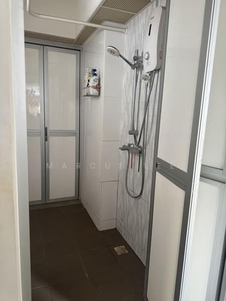 140C Corporation Drive, 140C Corporation Drive, 1 Bedroom, 505 sqft, HDB Flat For Sale, by Marcus Lee, 500174735 - Bathroom - PropertyGuru.com.sg