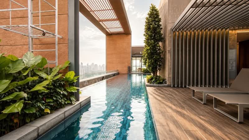 Principal Garden, 91 Prince Charles Crescent, 2 Bedrooms, 807 sqft, Condominium For Sale, by Jane Fong, 500174736 - Pool - PropertyGuru.com.sg