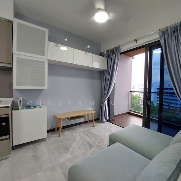 Lake Grande, 10 Jurong Lake Link, 1 Bedroom, 409 sqft, Condominium For Rent, by William Chan, 500174738 - Living Room - PropertyGuru.com.sg