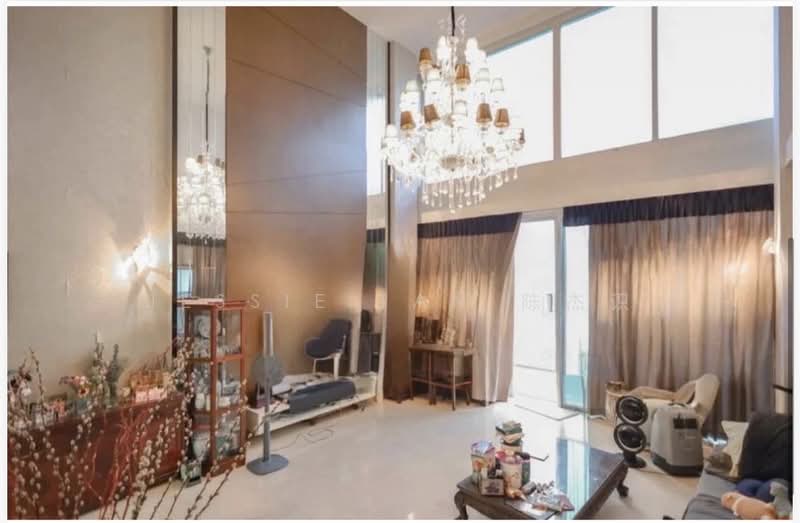 Wak Hassan drive, Wak Hassan Drive, 8 Bedrooms, 8,442 sqft, Bungalow House For Sale, by Jessie Tan 陈杰识, 500174744 - Living Room - PropertyGuru.com.sg