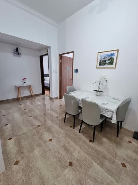 Signature Park, 46A Toh Tuck Road, Room Rental, 200 sqft, Condominium For Rent, by Johnny Poh, 500174748 - Dining Room - PropertyGuru.com.sg