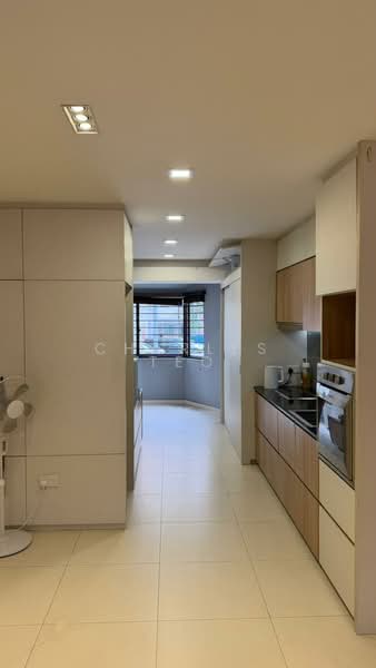 530 Hougang Avenue 6, 530 Hougang Avenue 6, Room Rental, 150 sqft, HDB Flat For Rent, by Charles Teo, 500174756 - Kitchen - PropertyGuru.com.sg