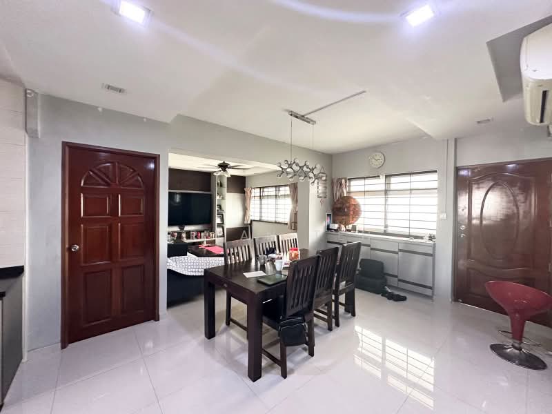 346 Tampines Street 33, 346 Tampines Street 33, 3 Bedrooms, 1,163 sqft, HDB Flat For Sale, by Bryan Teh, 500174757 - Dining Room - PropertyGuru.com.sg