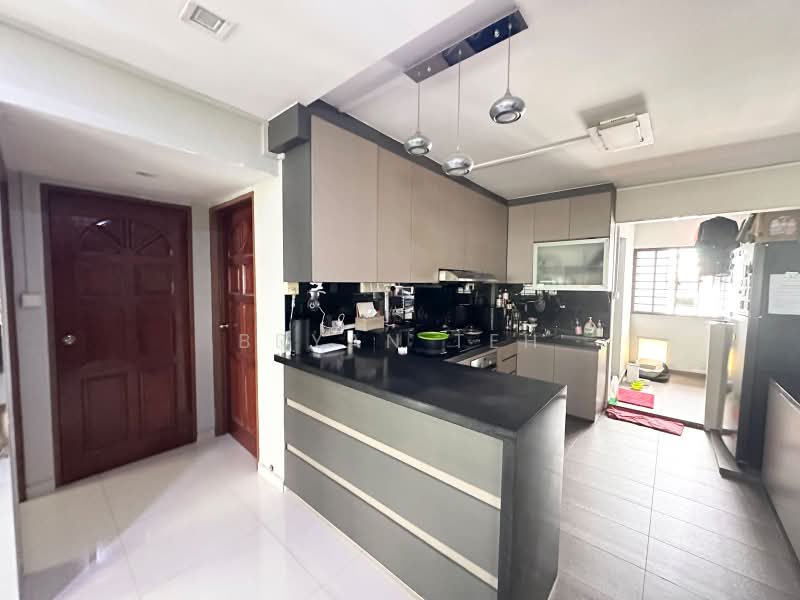 346 Tampines Street 33, 346 Tampines Street 33, 3 Bedrooms, 1,163 sqft, HDB Flat For Sale, by Bryan Teh, 500174757 - Kitchen - PropertyGuru.com.sg