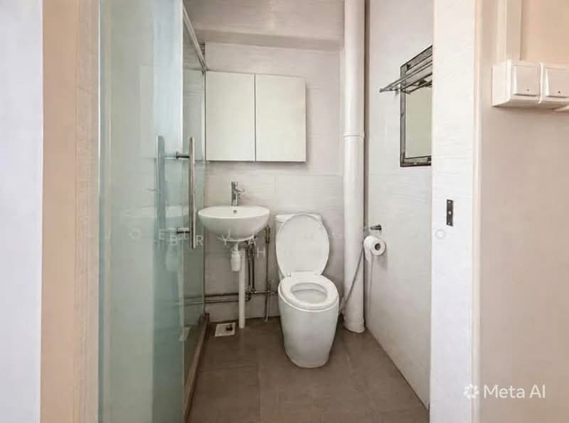 346 Tampines Street 33, 346 Tampines Street 33, 3 Bedrooms, 1,163 sqft, HDB Flat For Sale, by Bryan Teh, 500174757 - Bathroom - PropertyGuru.com.sg