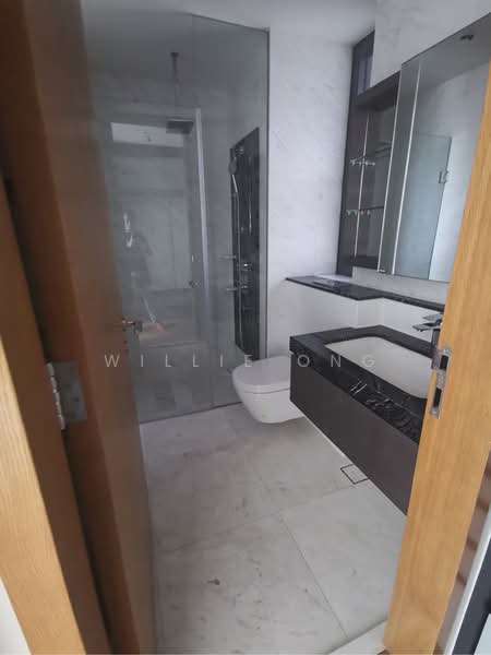 Marina One Residences, 21 Marina Way, 2 Bedrooms, 1,163 sqft, Condominium For Rent, by Willie Ong, 500174774 - master bathroom - PropertyGuru.com.sg